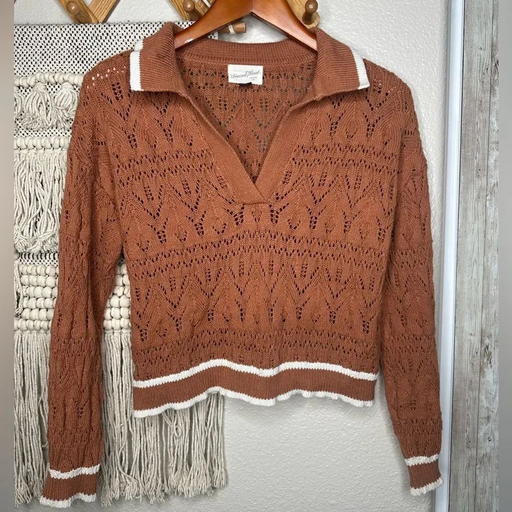 Universal Thread Crochet Knit Top (Small)